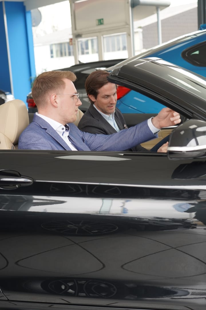 Florian Baur zu Besuch im Autohaus Ritter