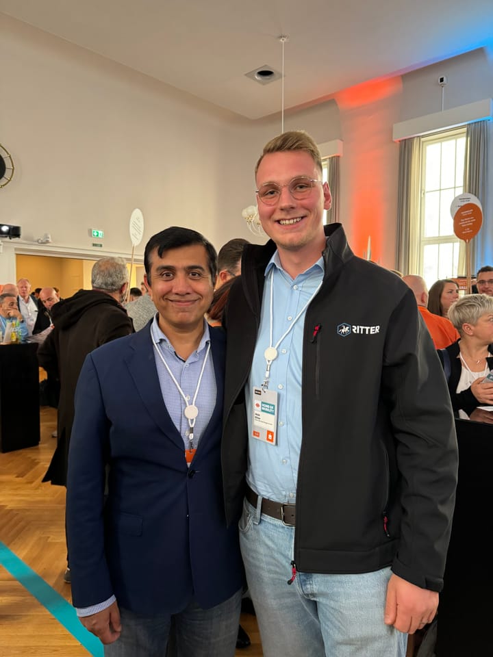 Maik Ritter mit Ajay Bhatia